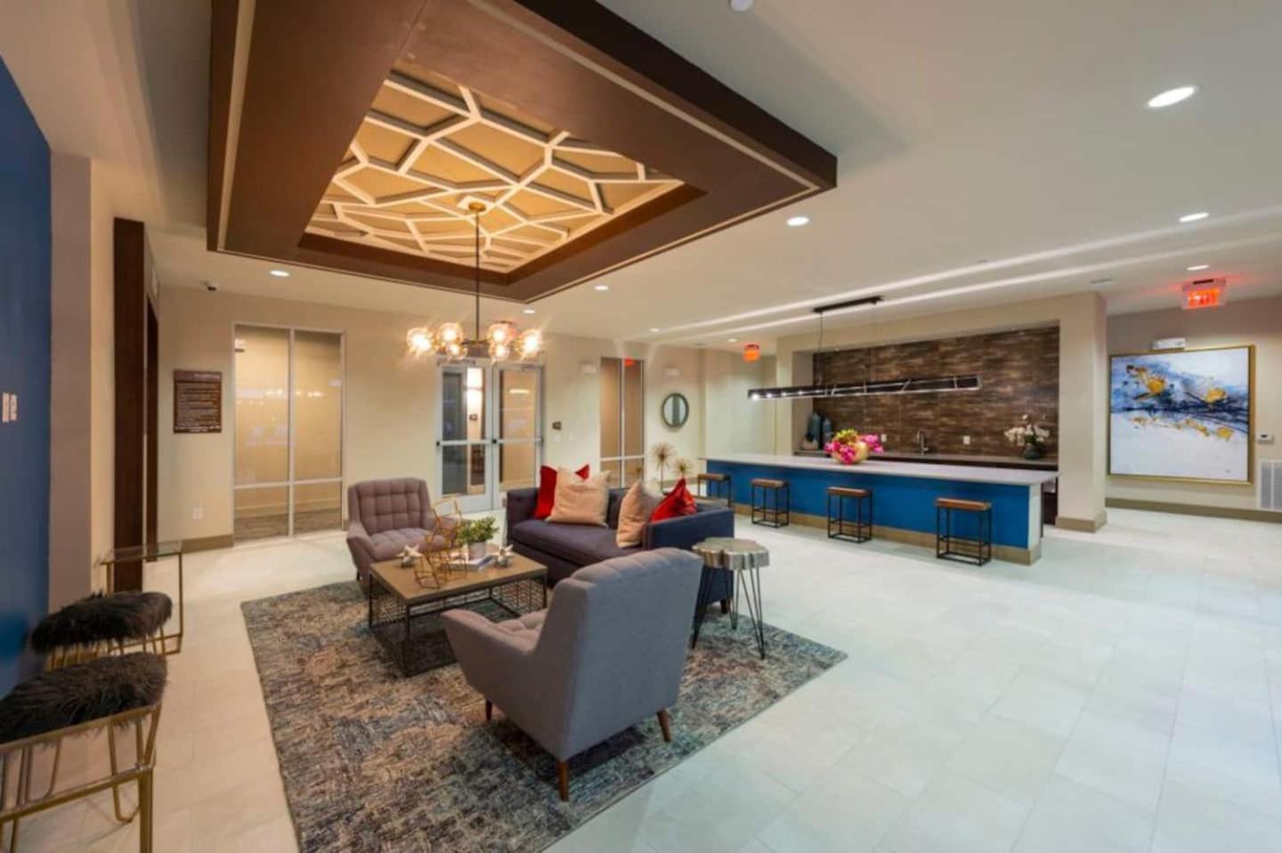 Downtown Apt Free Parking - Pool - Gym - Fully Kitchen Houston Esterno foto